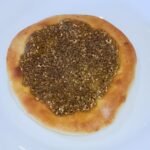 esfiha de zaatar